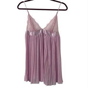 Victorias Secret Pleated Babydoll Sleep Dress Medium Lilac Ethereal Romance Sexy